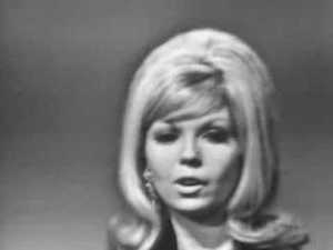 Nancy Sinatra - These Boots Are Made For Walking (1966)